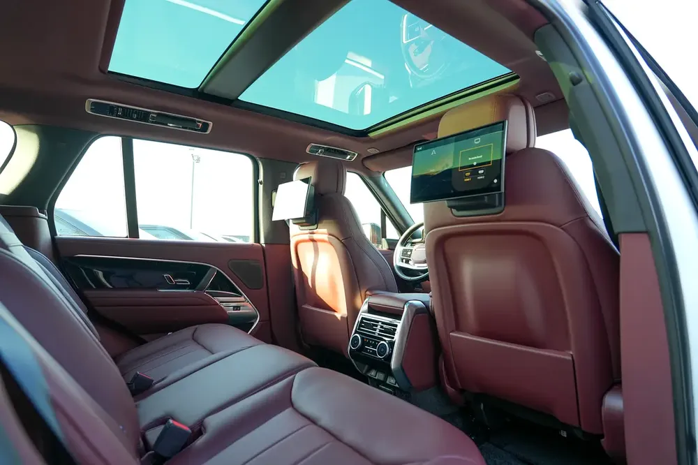 Land Rover Range Rover HSE 2026 | GCC Specs | Brand New Luxury SUV - Image 13