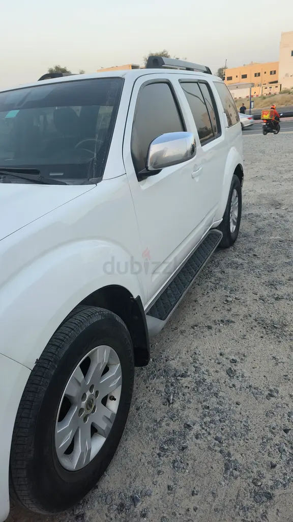 Nissan pathfinder 2011 - Image 12