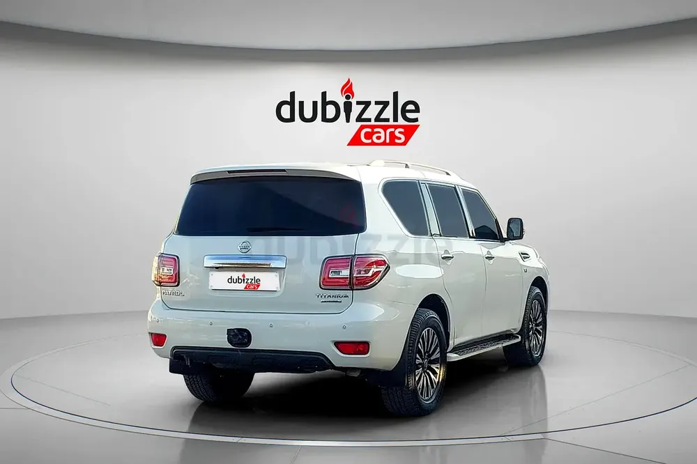 AED 1819/month | 2017 Nissan Patrol LE Titanium | GCC Specs | Ref#460559 - Image 6