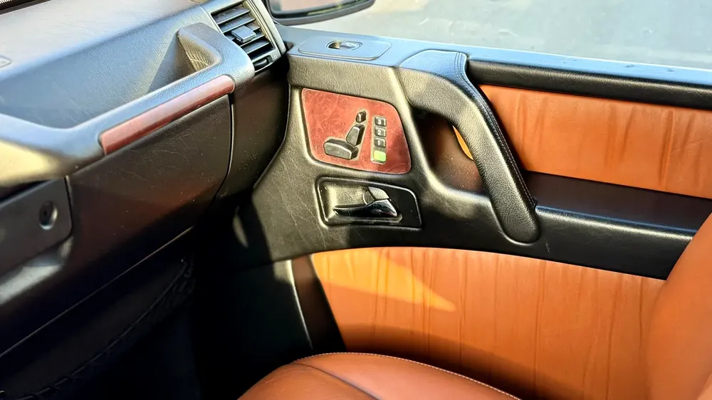 MERCEDES BENZ AMG G55 I ALREADY FULL SERVICE - Image 10