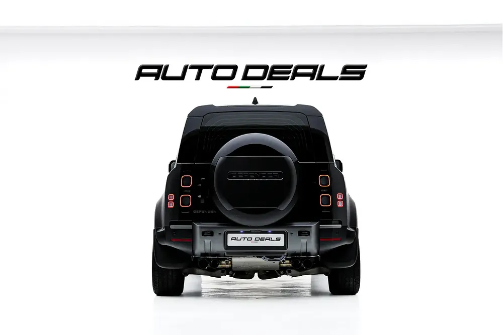 2024 Land Rover Defender 110 P525 V8 Carpathian Edition | GCC Specs | Under Warranty | Like-New - Image 4