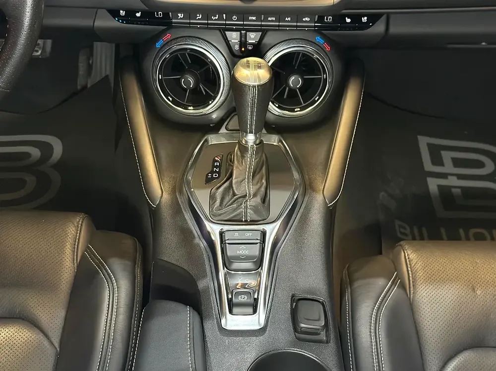 Chevrolet Ss v8 2022 - Image 10