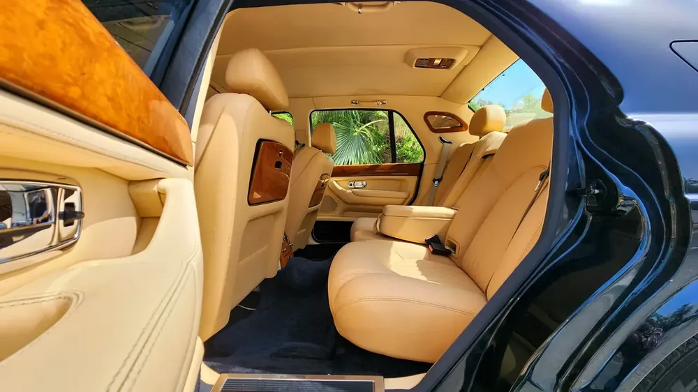 2001-Bentley Arnage - Full option -Excellent Condition - Image 14