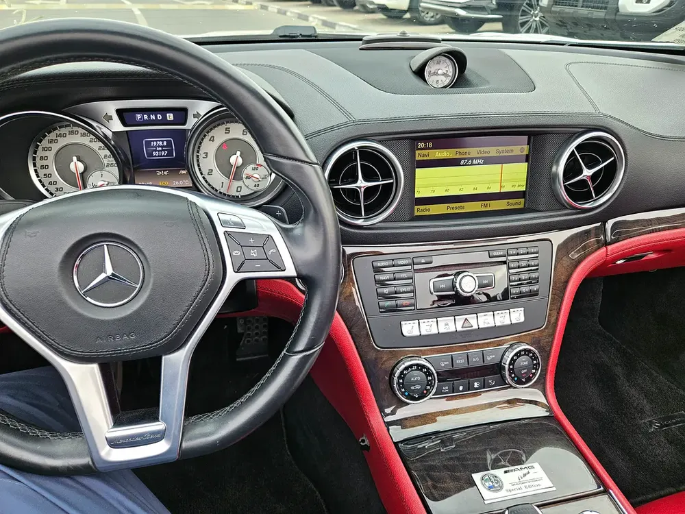 MERCEDES BENZ SL350 BLUEFFICENCY 2013 WITH SL63 KIT - Image 7