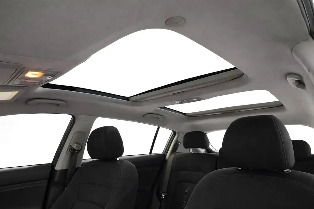 2015 Kia Sportage GT-Line GCC Specs - No accident - No paint - Well Maintained - Image 9