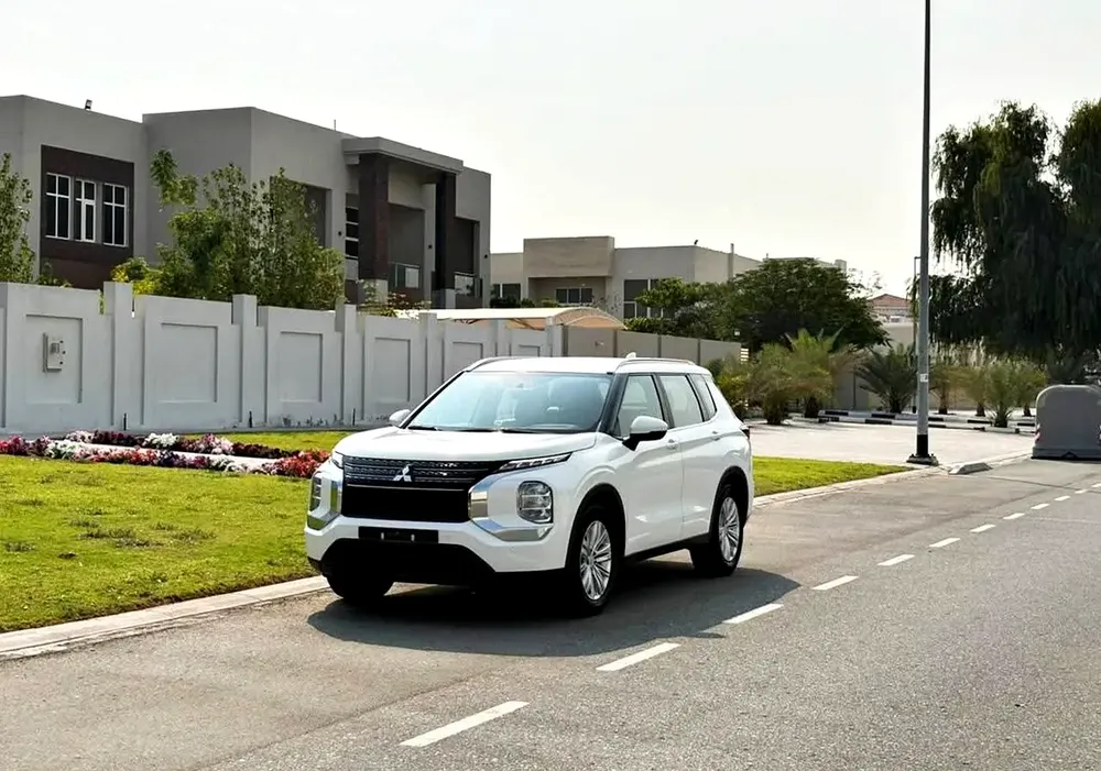 1360/MONTH @ZERO DOWN PAYMENT, MITSUBISHI OUTLANDER, GCC SPECS, 2023 MODEL, EXCELLENT CONDITION - Image 6