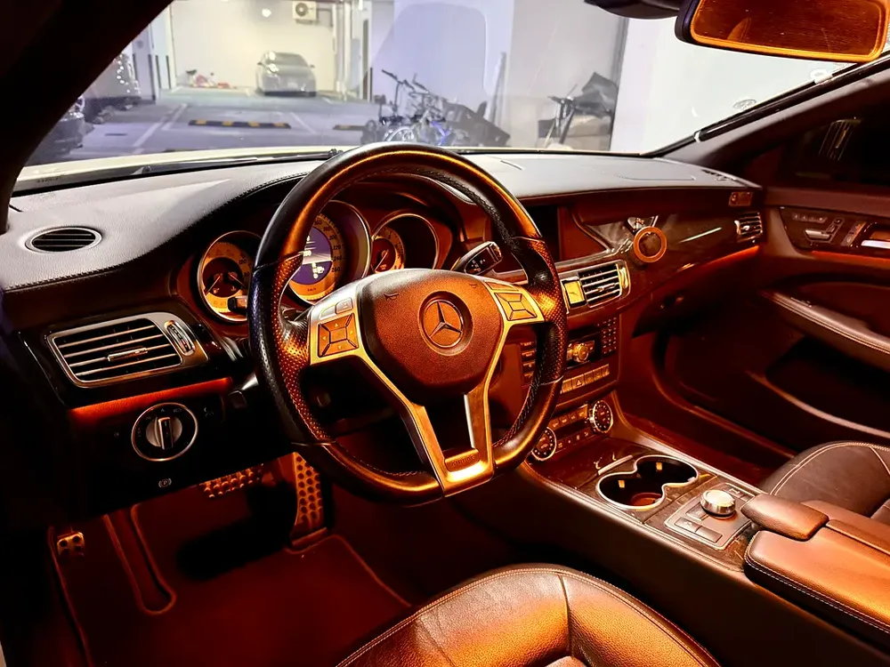 Mercedes CLS 350 AMG LINE - Image 13