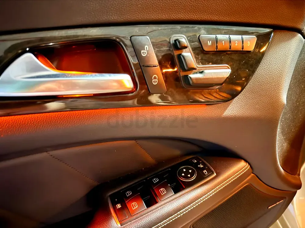 Mercedes CLS 350 AMG LINE - Image 19