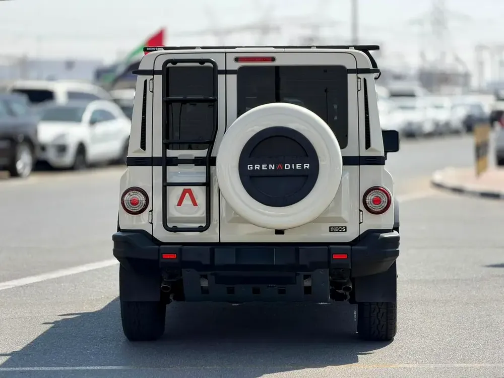 2023 INEOS Grenadier Fieldmaster Edition | GCC Specs | Brand New - Image 12