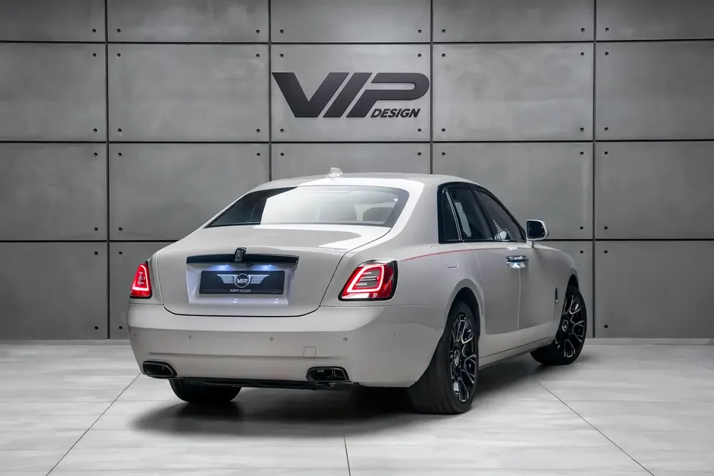2024 Rolls-Royce Ghost Black Badge | GCC Specs - Image 7
