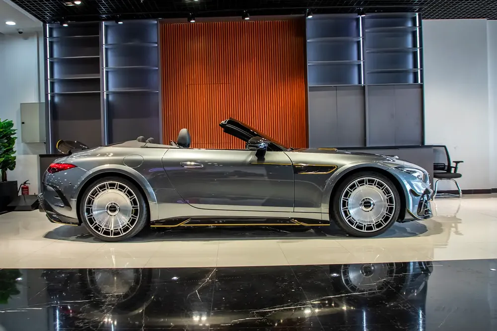 MERCEDES-BENZ SL63 AMG Bi-Turbo / 2022 / 3 YEARS WARRANTY N SERVICE AVAILABLE - Image 6