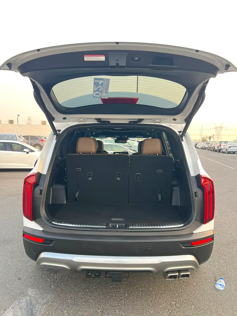 2021 KIA TELLURIDE SX FULL OPTION - PANORAMIC ROOF - HUD DISPLAY - AUTO TRUNK -360 *CAM - 4wheel DRV - Image 9