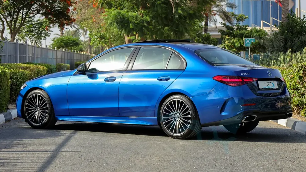 2026 Mercedes-Benz C200 AMG Premium EQ Boost 1.5T RWD GCC With 2 Years Unlimited Mileage Warranty - Image 5