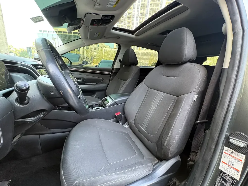 2022 HYUNDAI TUCSON, SEL FULL OPTION - Image 9