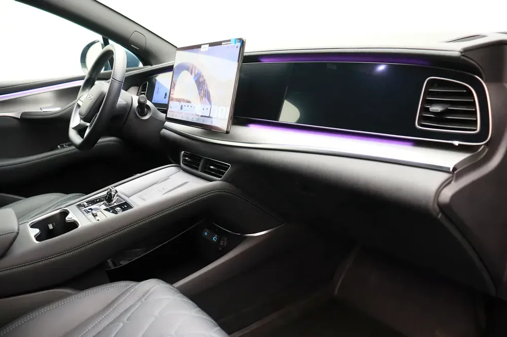 2025 BYD SEALION 7 Performance - GCC Specs - Image 10