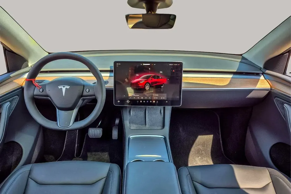 AED 2204/month | 2024 Tesla Model Y  | GCC Specs | Ref#430421 - Image 10