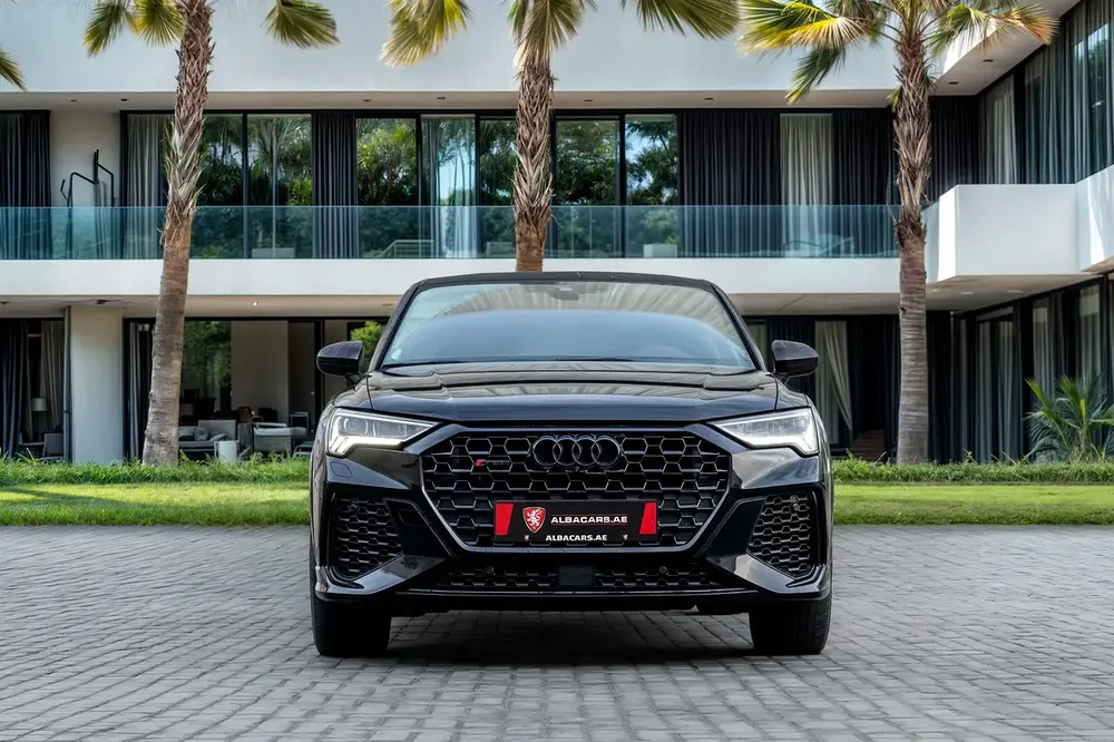 4,113 P.M |  RSQ3 Sportback 2.5 TFSI Quattro S-tronic | 0% Downpayment |  AUDI SERVICE CONTRACT - Image 4
