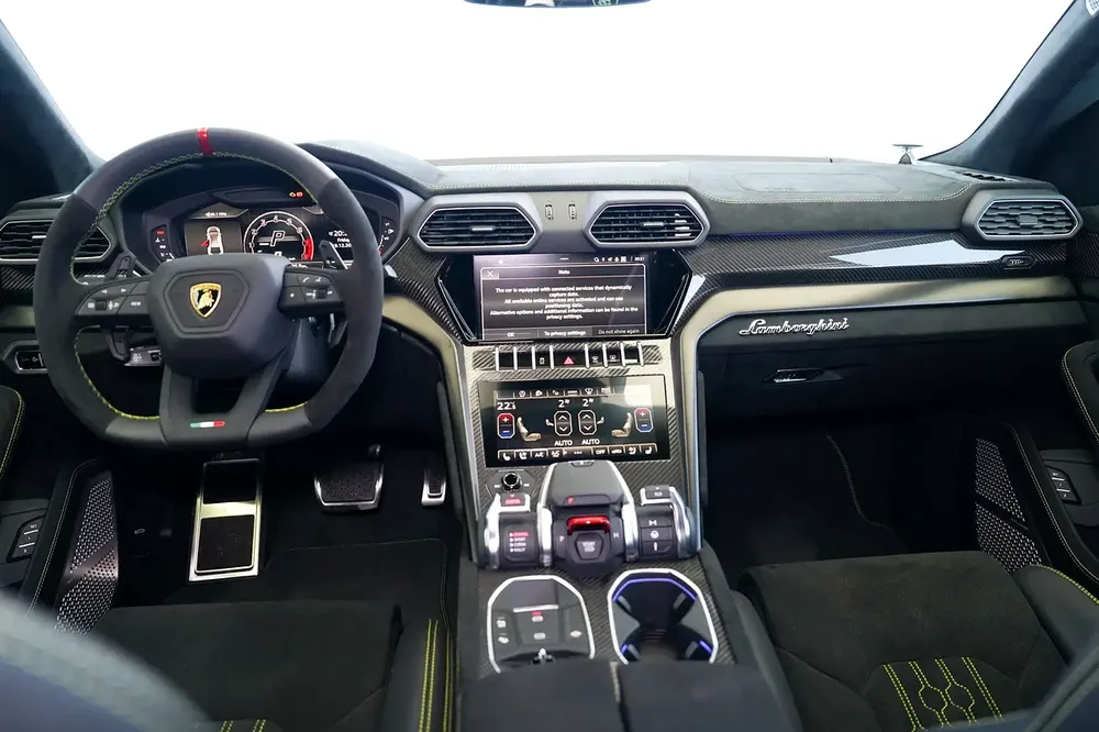 URUS PERFORMANTE | NARDO GREY | AKRAPOVIC EXHAUST | CARBON INTERIOR AND EXTERIOR - Image 11