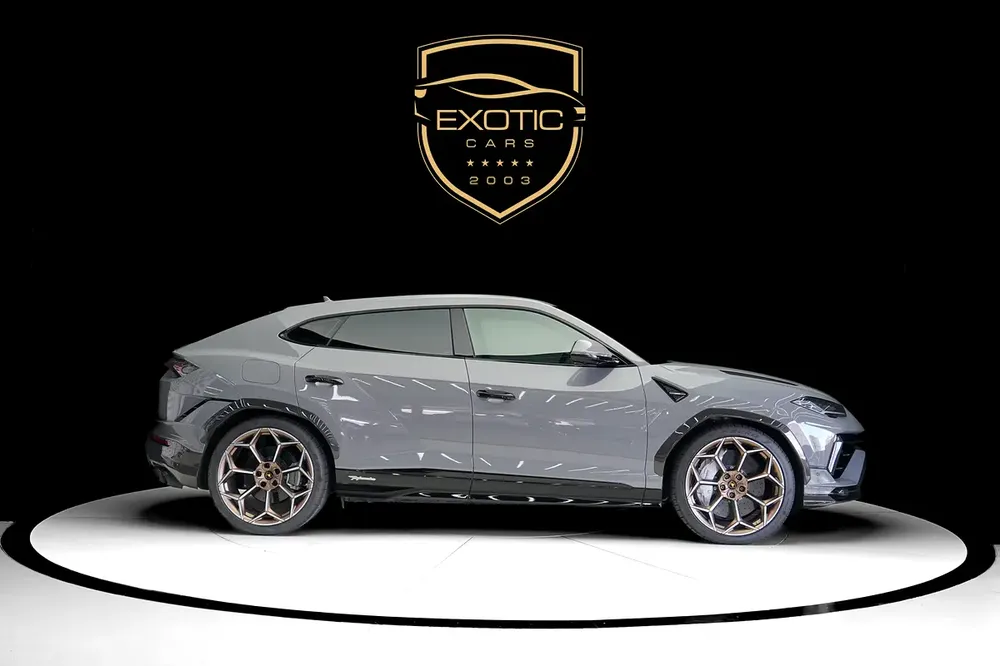URUS PERFORMANTE | NARDO GREY | AKRAPOVIC EXHAUST | CARBON INTERIOR AND EXTERIOR - Image 4