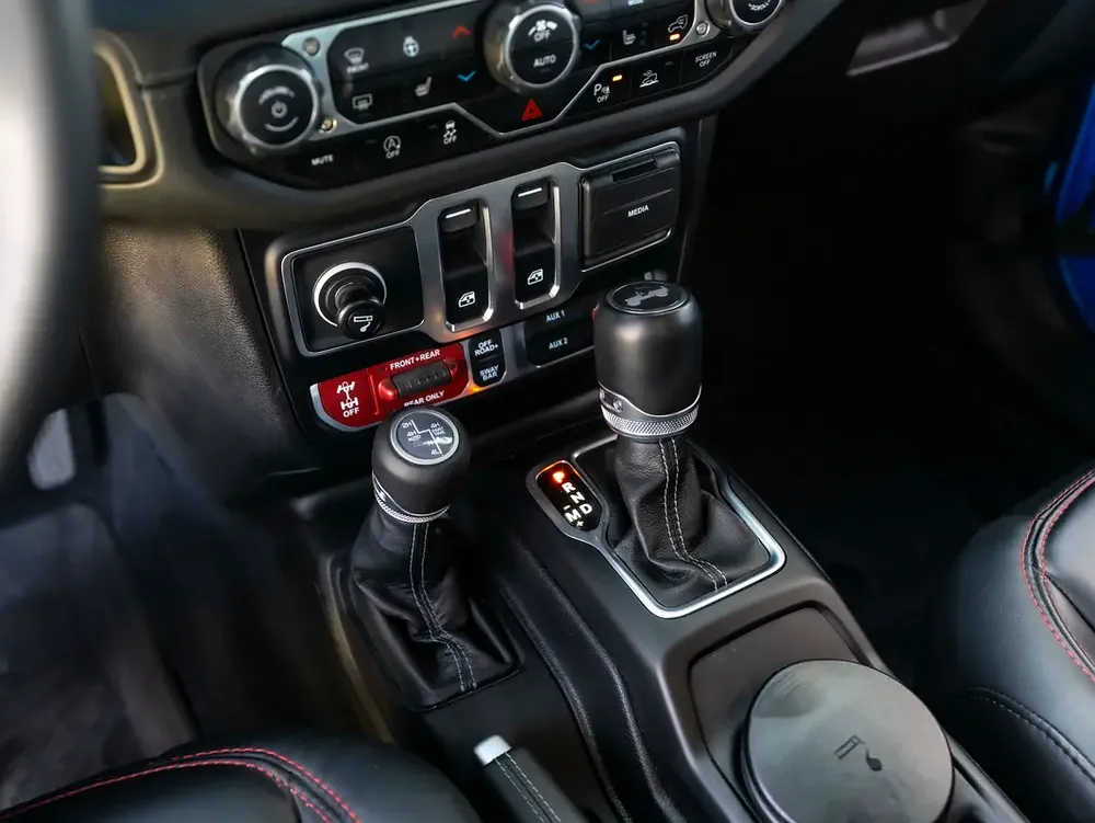 0% DOWN PAYMENT | THE MAY ADVANTAGE | WRANGLER RUBICON | BUILT FOR THE DESERT | WARRANTY - Image 12