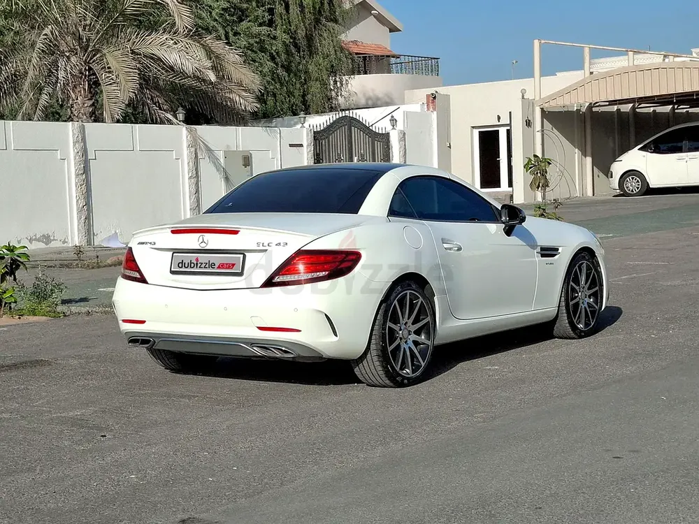 AED 2096/month | 2017 Mercedes-Benz SLC SLC 43 AMG | GCC Specs | Ref#425860 - Image 6