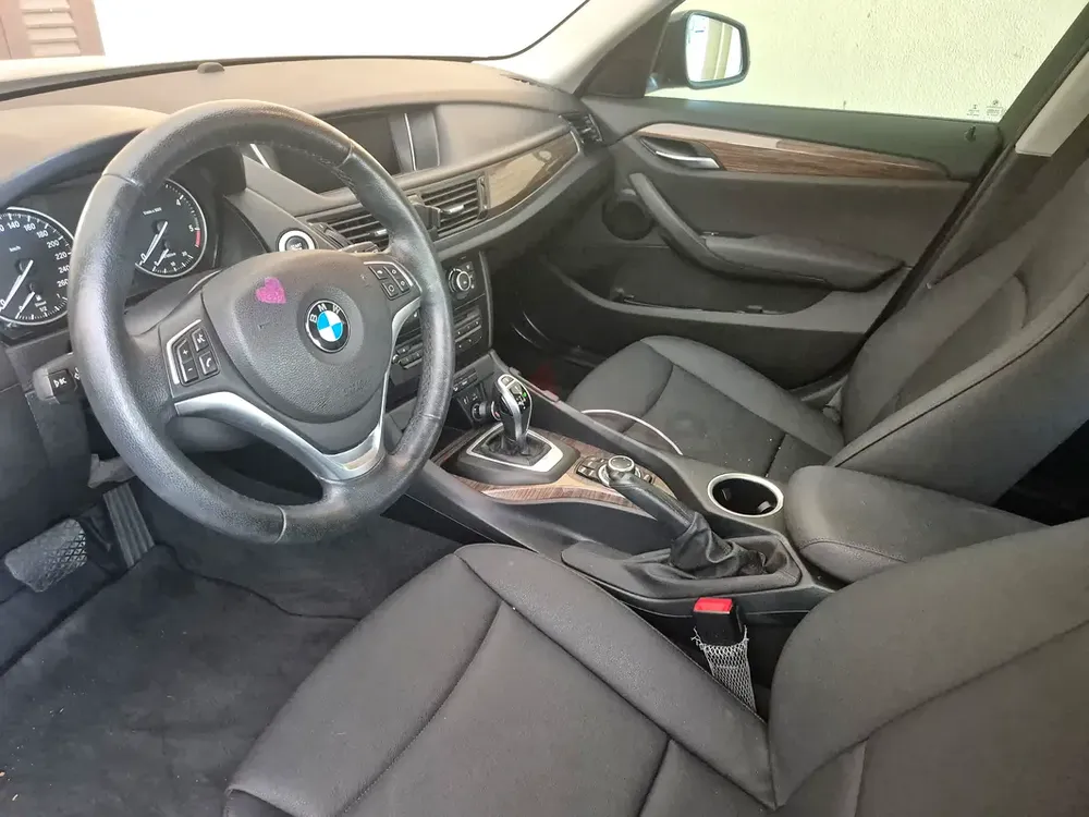 2014 BMW X1 xDrive 20d | Diesel | AWD | Excellent Family SUV - Image 9