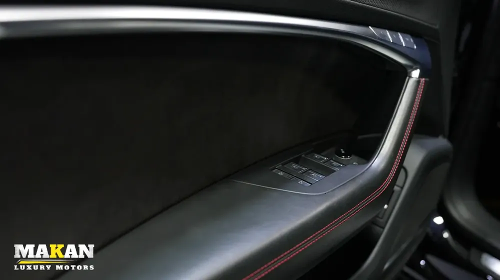 Audi RS7 - Image 13