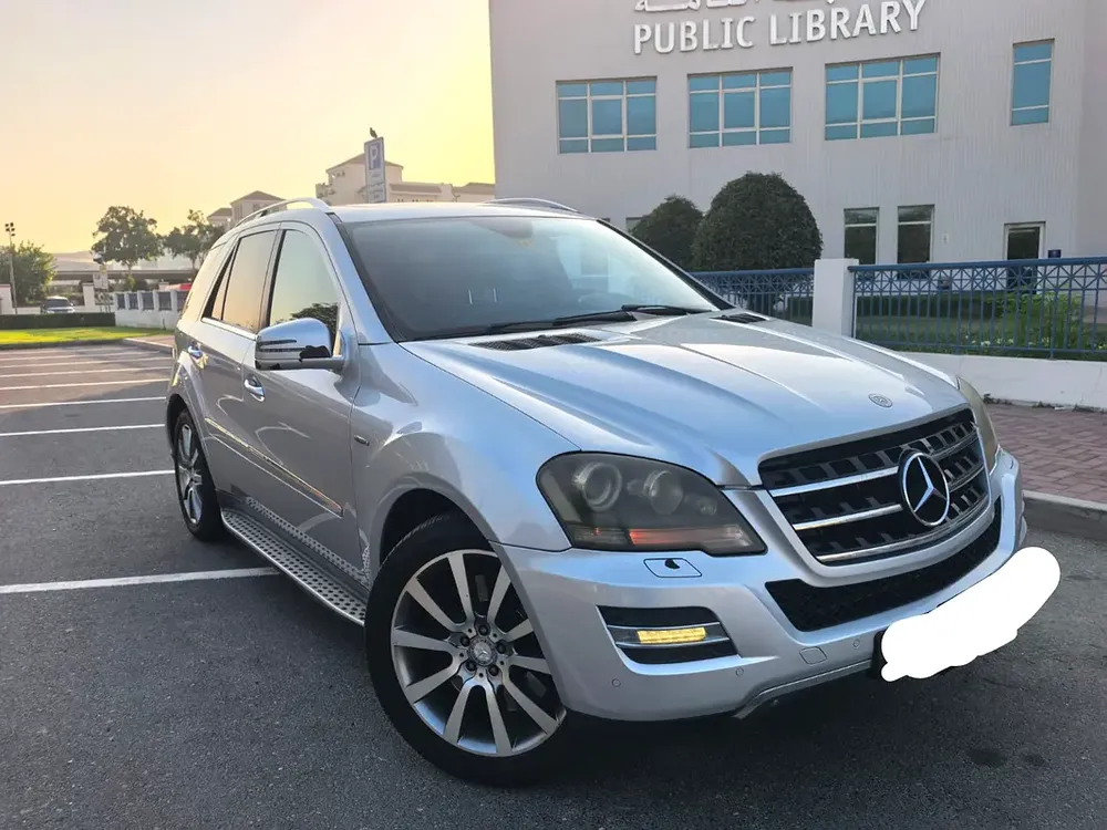 MERCEDES ML 2011...GCC..VERY CLEAN..FIRST OWNER... URGENT SALE - Image 7