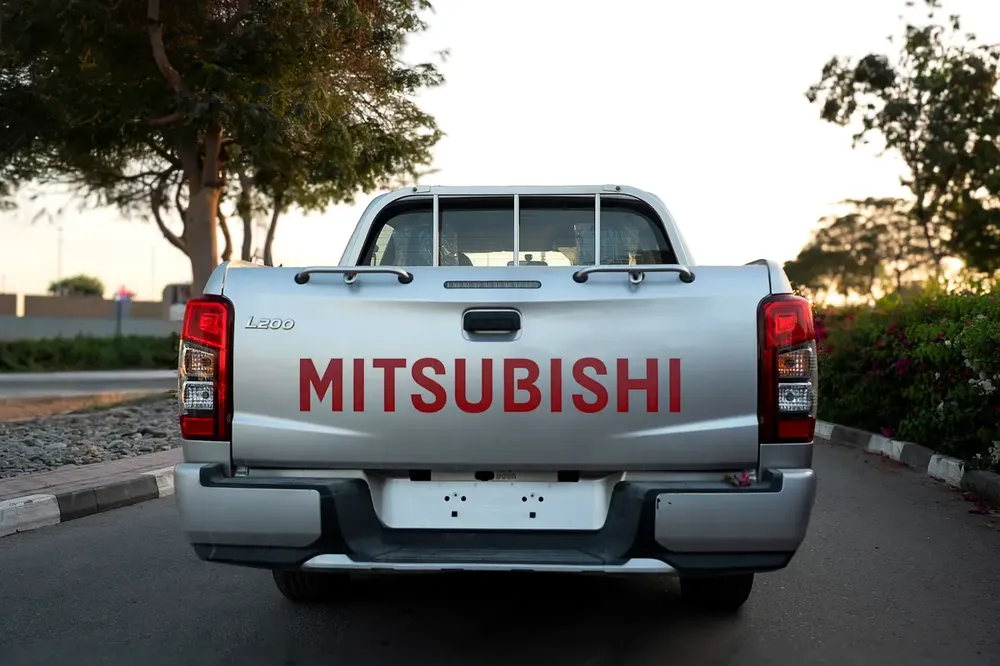 Mitsubishi L200 Double Cab 2023 2WD Manual - Diesel new car - Image 6