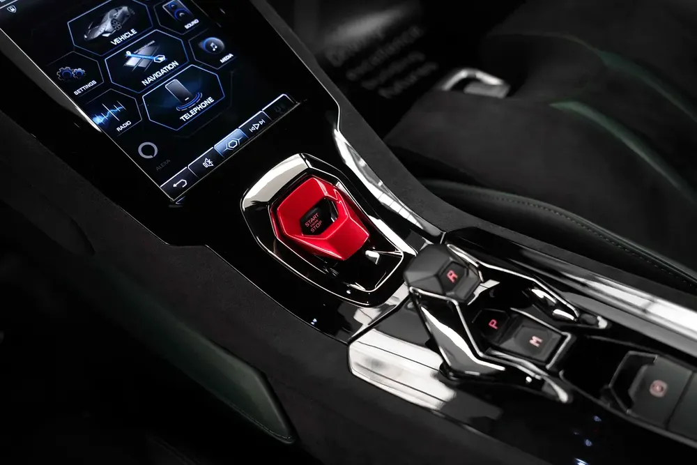 2023 LAMBORGHINI HURACAN TECNICA / CARBON FIBRE INSIDE - Image 10