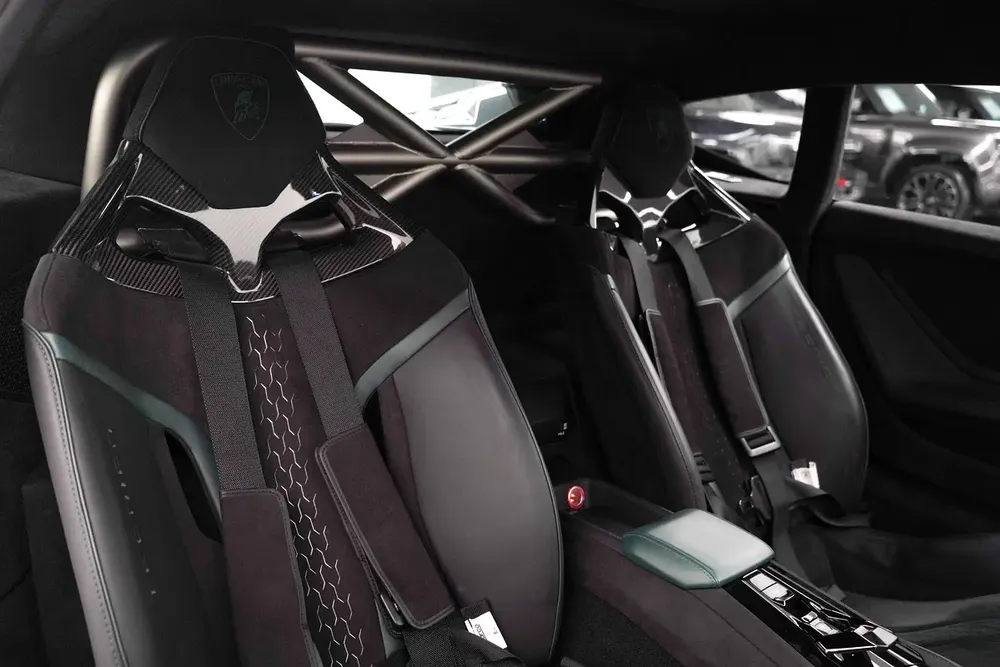 2023 LAMBORGHINI HURACAN TECNICA / CARBON FIBRE INSIDE - Image 13