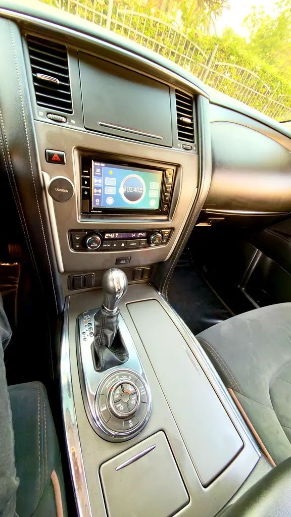 Nissan Patrol XE 2019 - GCC Specs - Single Lady driven - Image 11