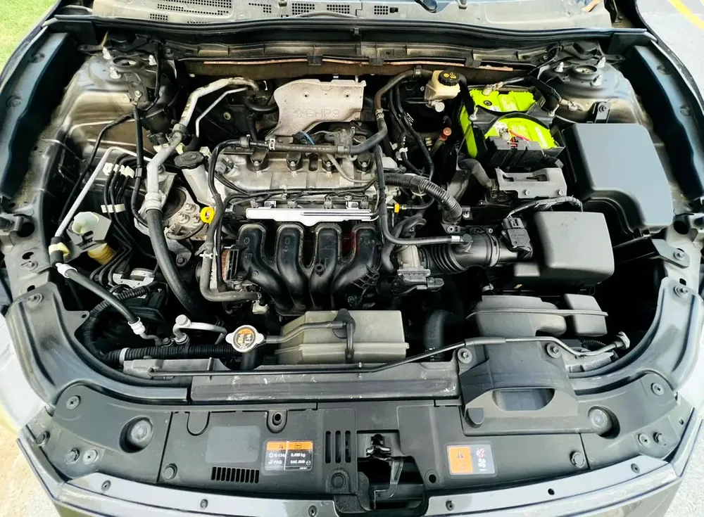 MAZDA 3 SEDAN 1.6 MODEL 2018 GCC SPECS - Image 16
