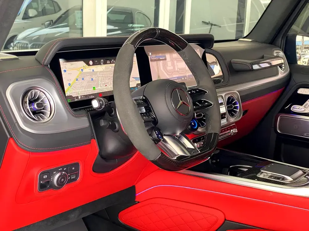 2025 Mercedes-Benz G-Class G 63 AMG - GCC Specs - Image 10