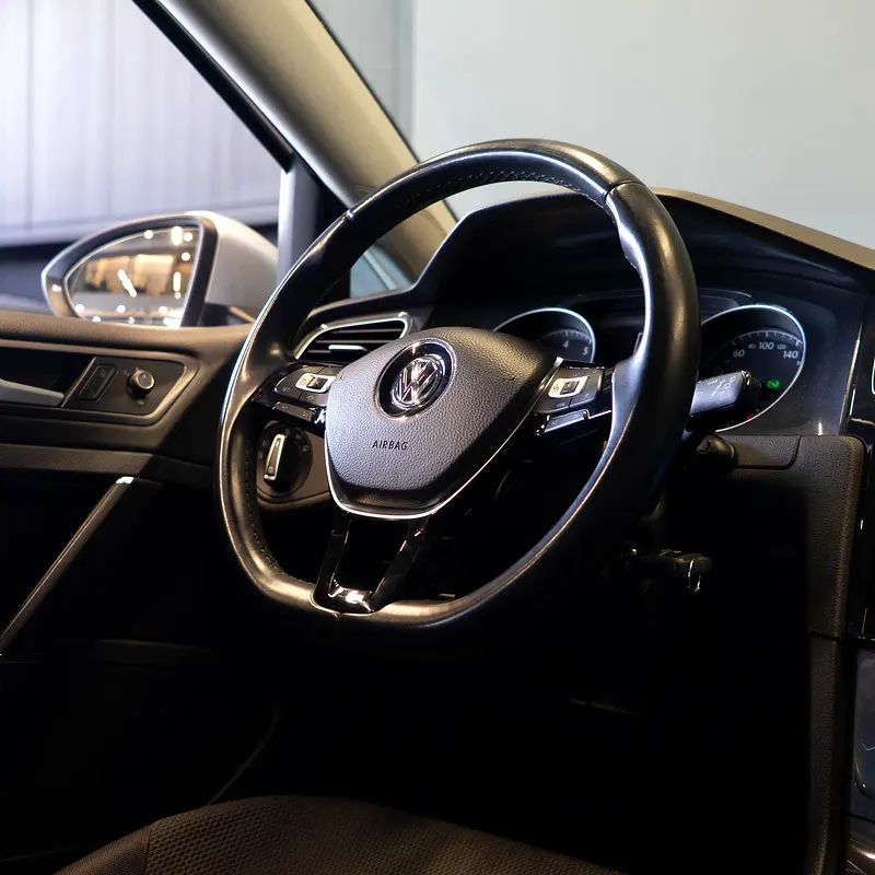 AED 669 P.M • 0% Downpayment • Volkswagen Golf SE • 1 Year Warranty - Image 10