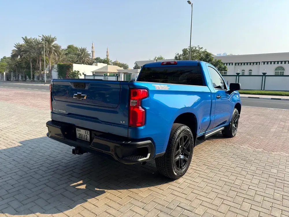 Chevrolet Silverado In perfect condition - Image 7