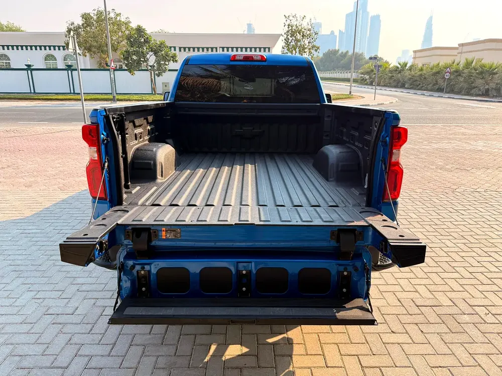 Chevrolet Silverado In perfect condition - Image 8