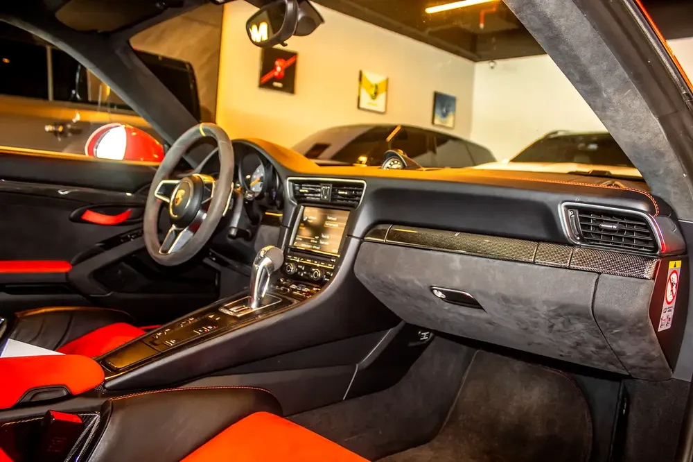 Porsche 911 GT3 RS | GCC | Under Warranty | Full PPF | Club Sport Package - Image 11