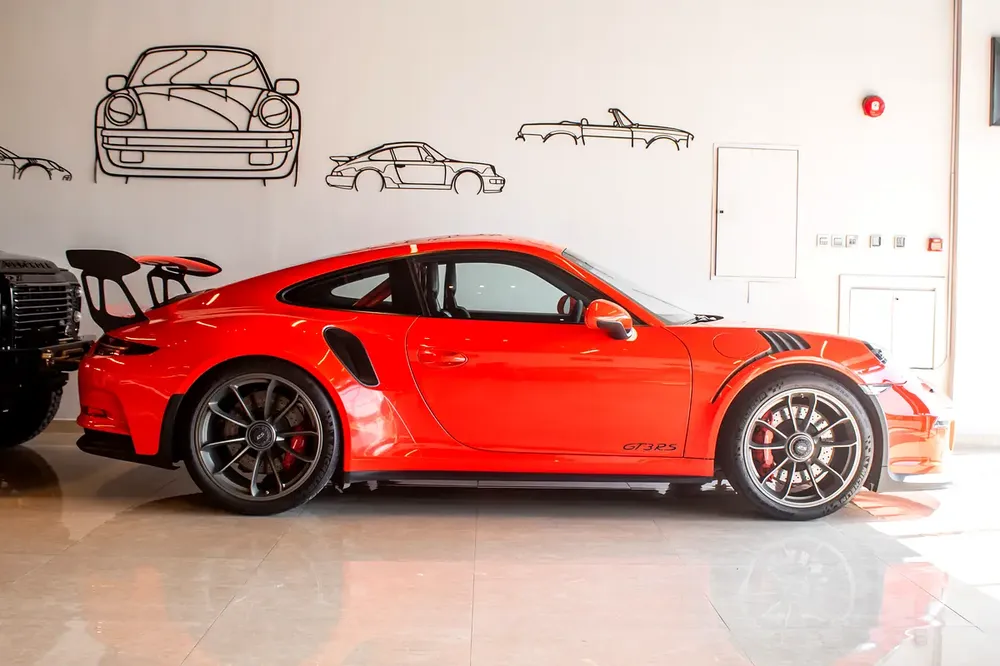 Porsche 911 GT3 RS | GCC | Under Warranty | Full PPF | Club Sport Package - Image 13