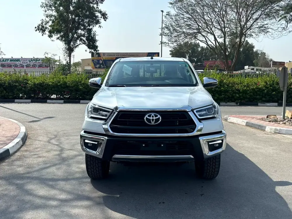Brand New 2026 Toyota Hilux Double Cab GLX - GCC Specs - Image 9