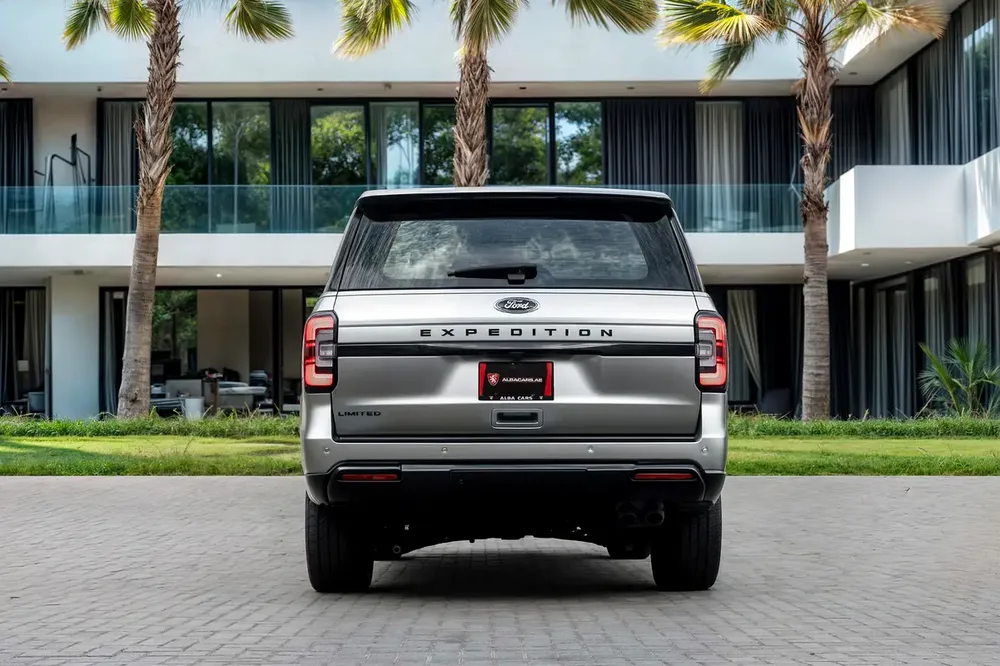 4,700 P.M |  Expedition - Stealth Performance | 0% Downpayment | HIGH SPEC | 2030 WARRANTY! - Image 5