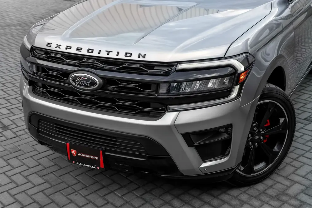 4,700 P.M |  Expedition - Stealth Performance | 0% Downpayment | HIGH SPEC | 2030 WARRANTY! - Image 7