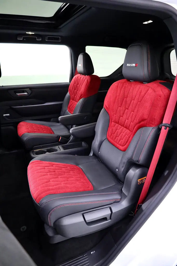 NISSAN ARMADA NISMO 2026 FULLY LOADED WITH CAPTAIN SEATS + FULLY LOADED - Image 11