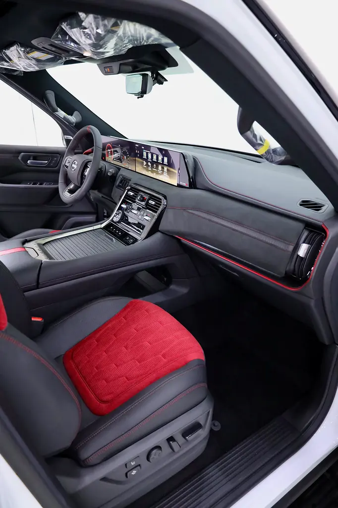 NISSAN ARMADA NISMO 2026 FULLY LOADED WITH CAPTAIN SEATS + FULLY LOADED - Image 8