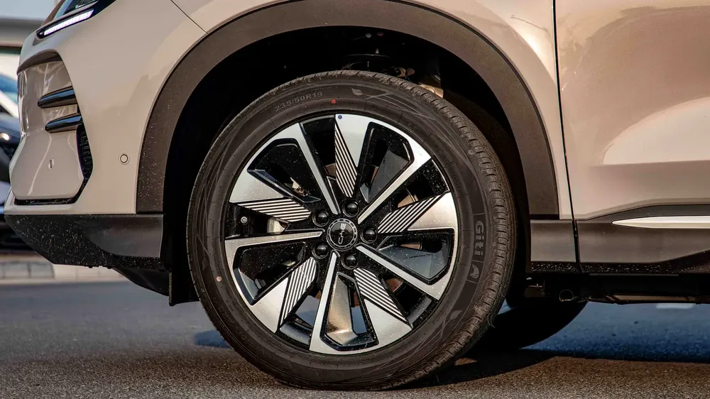 BYD Song Plus NEW ENERGY EV Smart Drive 520KM LUXURY EDITION | 2025|Chinese Specs | Brand New - Image 8