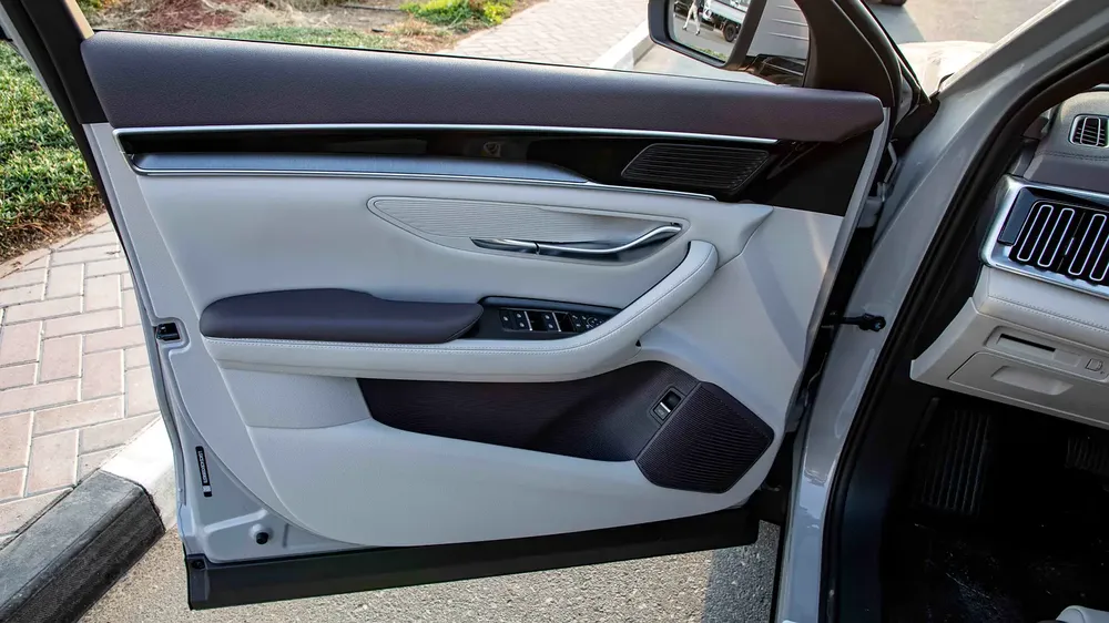 BYD Song Plus NEW ENERGY EV Smart Drive 520KM LUXURY EDITION | 2025|Chinese Specs | Brand New - Image 9