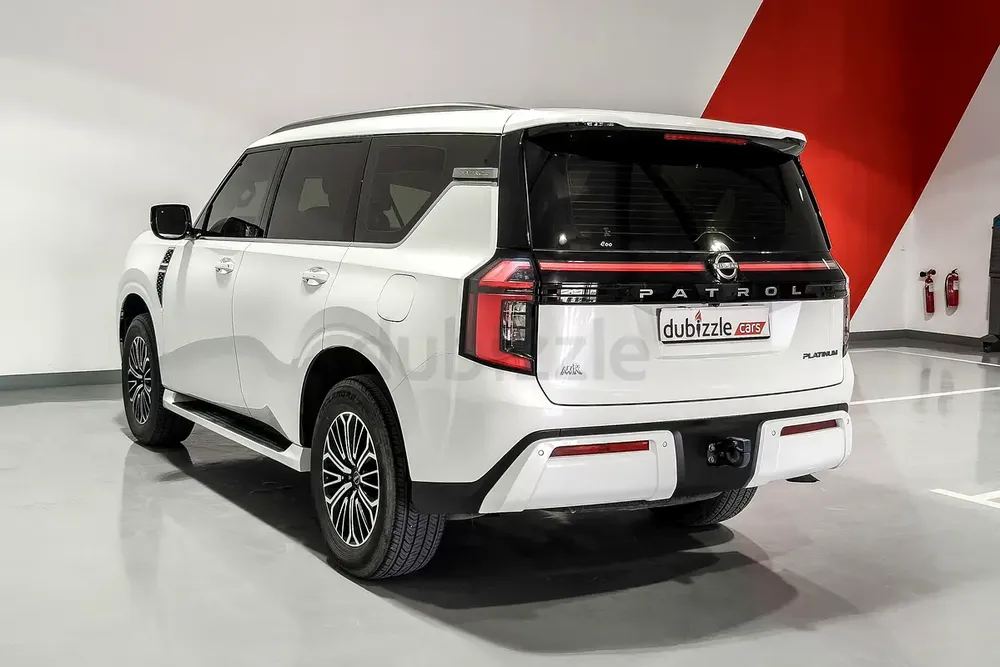 AED 4255/month | 2025 Nissan Patrol SE Platinum City | GCC Specs | Ref#453582 - Image 8