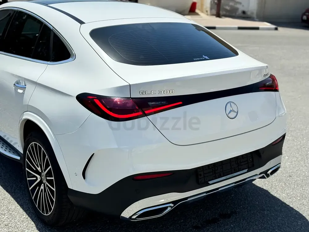 Mercedes-Benz GLC 300 - Image 5