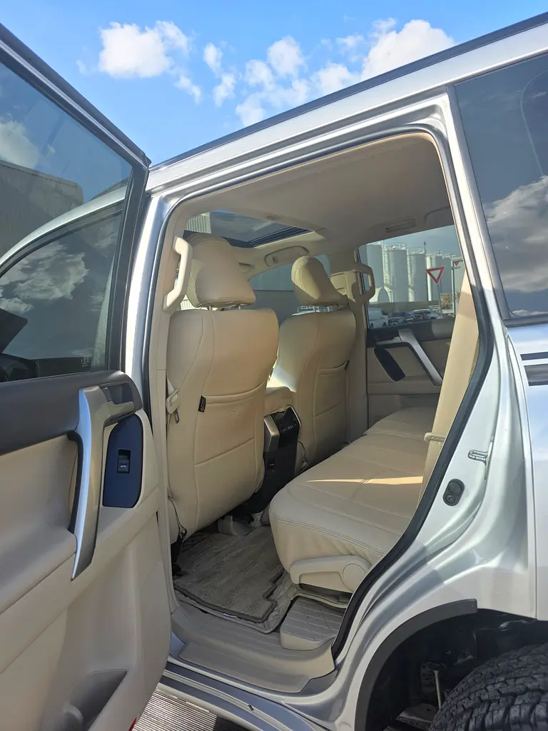 TOYOTA PRADO VXR ADVENTURE 2 YEAR WARRANTY - Image 7