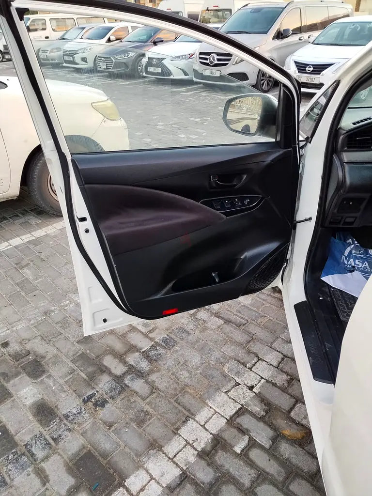 Toyota Innova 2018 | GCC Spec | 8 Seater | No Accident History | in good condition for Sale - Image 11